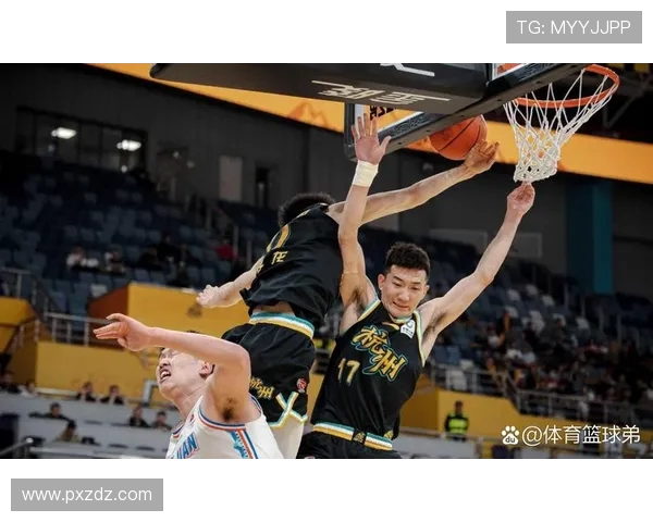 CBA广东队与深圳队激战正酣赛季关键之战引发球迷热议 CBA广东队与深圳队激战正酣赛季关键之战引发球迷热议