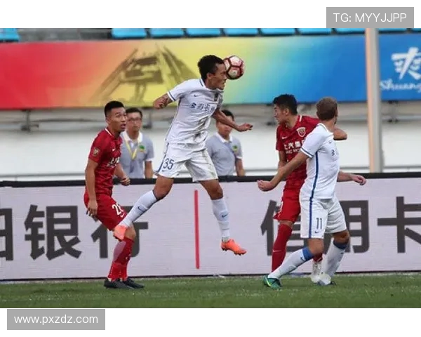 上港迎战贵州智诚争夺中超关键三分全力以赴展现球队实力 上港迎战贵州智诚争夺中超关键三分全力以赴展现球队实力